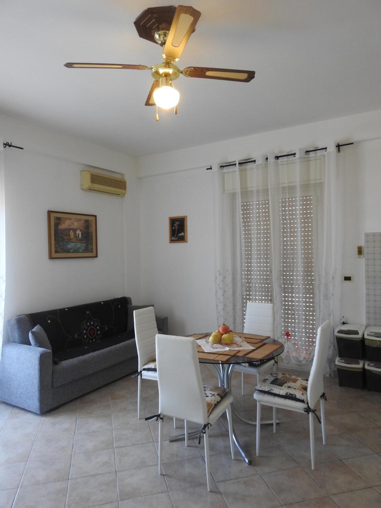 Leonardo Apartment Capaci Bagian luar foto